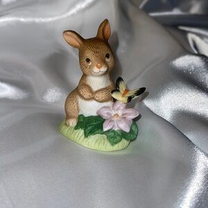 Collectible Home Interiors 1418 Bunny & Butterfly Ceramic Figurine